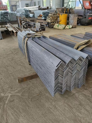 Lintel มุมเหล็กเหล็กกระปุก วัสดุการก่อสร้างที่ดีที่สุดเพื่อรับประกันความสมบูรณ์แบบและความปลอดภัยของโครงสร้าง