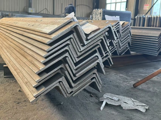 ร้อนม้วนเหล็กเหล็กกระดาษมุม Lintel สําหรับอาคารพลเรือนโครงการประตูกรอบการออกแบบ customizable